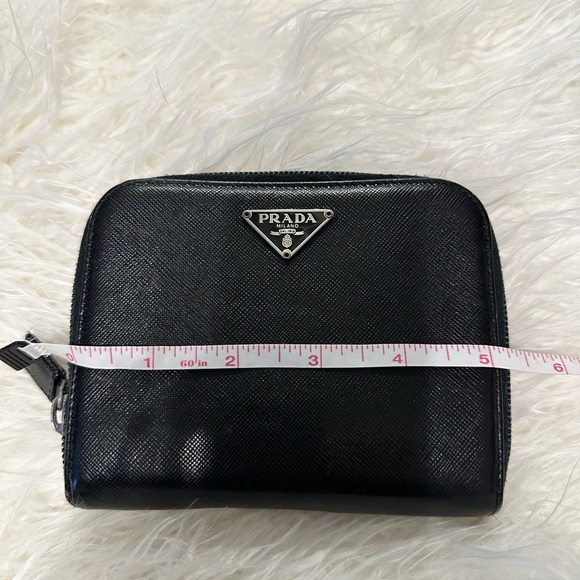 Prada wallet - Picture 11 of 12